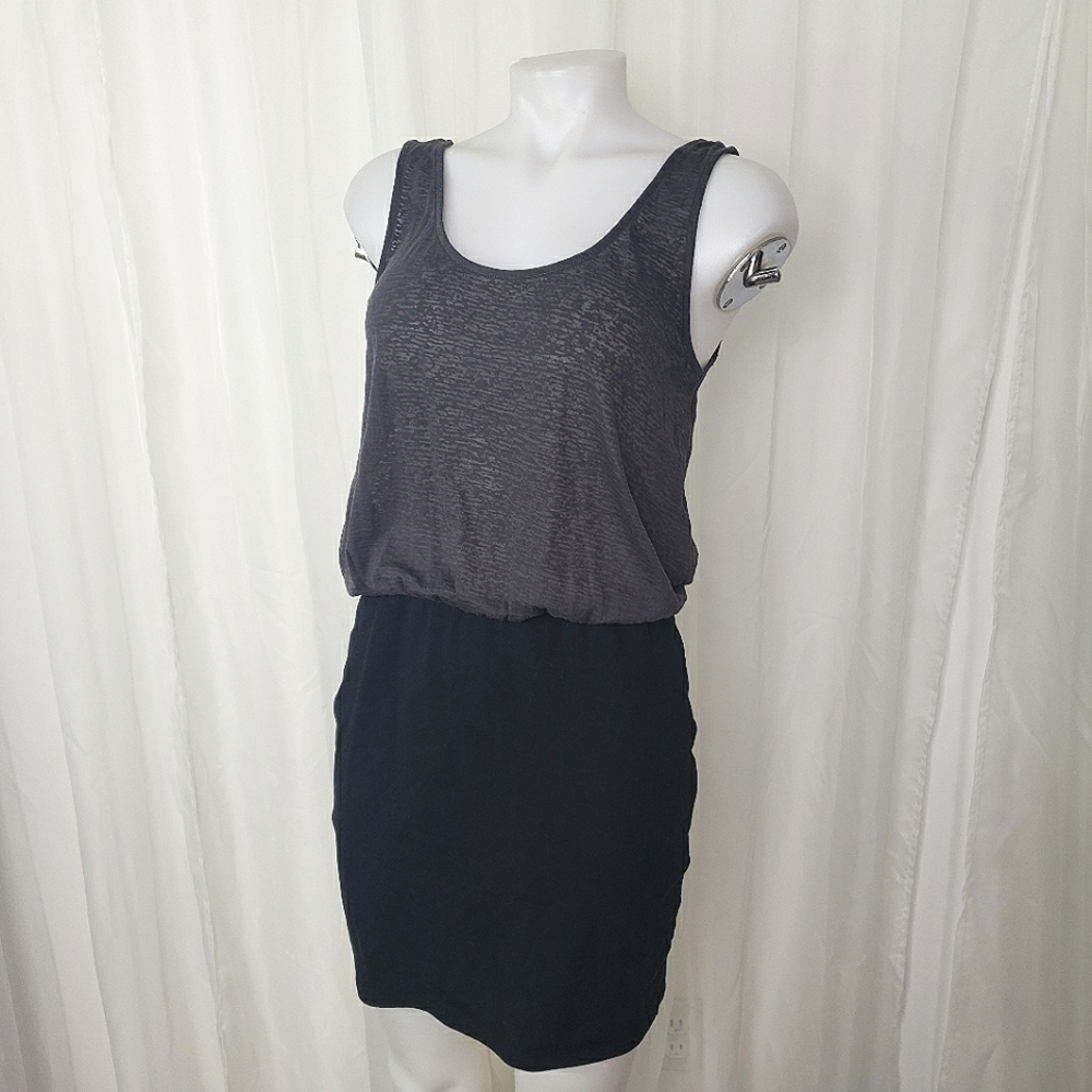 Express dress gray flounce slub top with bodycon black skirted bottom sleeve